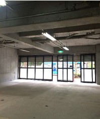 プティソレイユの内装