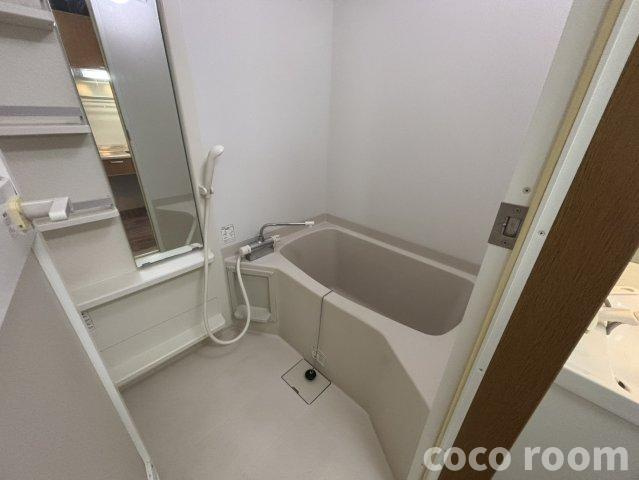 ライフ第６マンション藤枝駅前の浴室