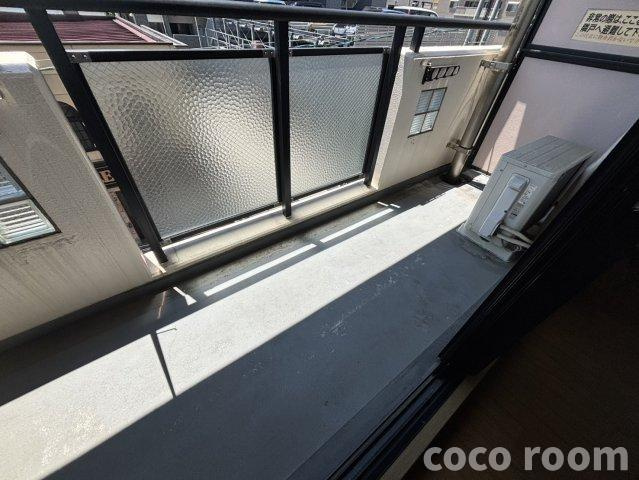 ライフ第６マンション藤枝駅前のバルコニー