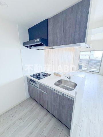 プレサンス大国町ラヴェニールのキッチン