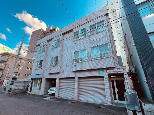 【外観】 | 【CP対象】ラシュレ東札幌 | 外はこのようになっています