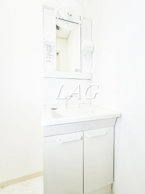 【洗面所】 | ＱＨ八木が谷 | 洗面台です。