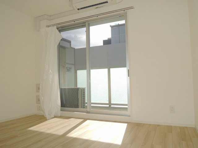 BLAU本町東の居間・リビング