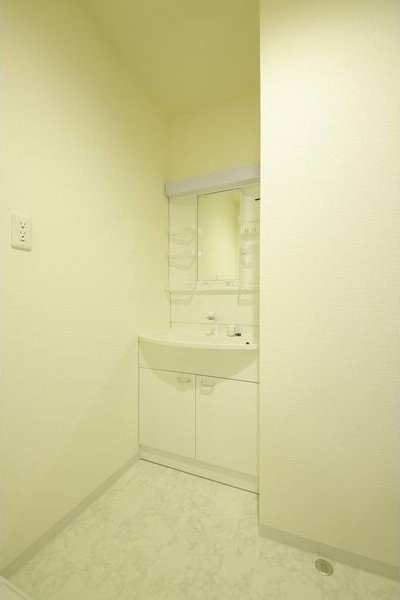 カームタイム栄生の洗面所