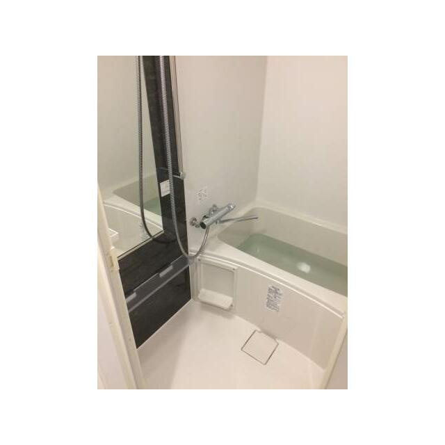 リヴシティ日暮里の浴室