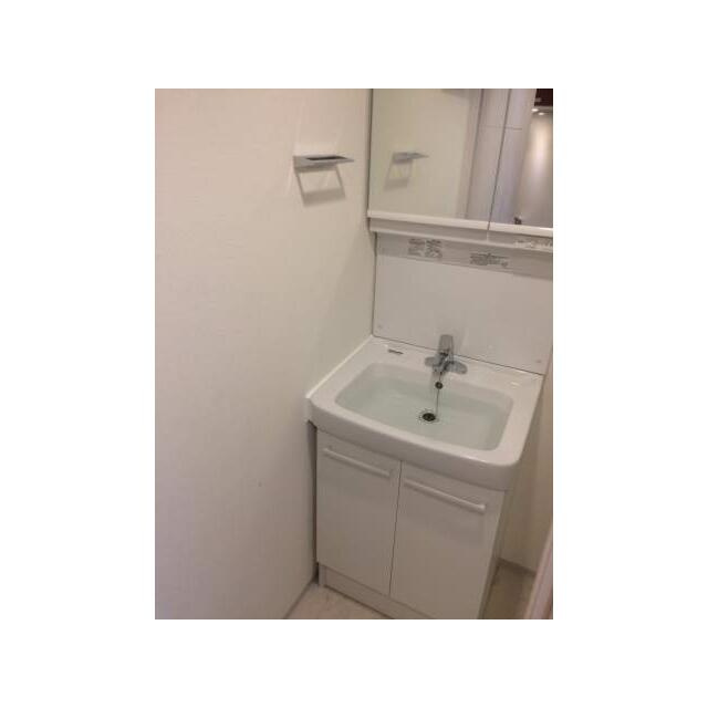 リヴシティ日暮里の独立洗面台