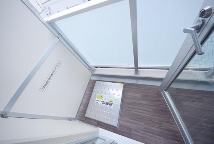 リヴシティ日暮里のバルコニー