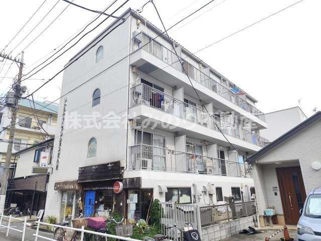 リトルウッドマンションの外観