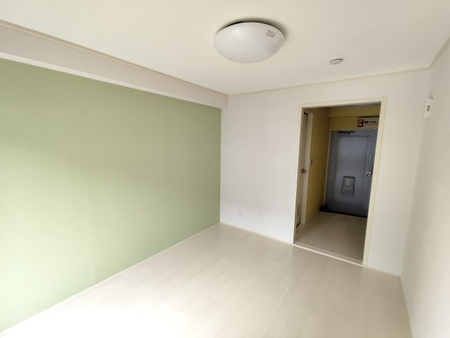 リトルウッドマンションの洋室