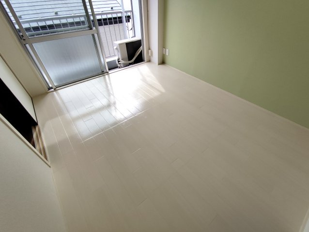 リトルウッドマンションの洋室