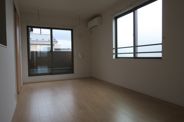 ルミエールBの居間・リビング|※別室参考写真です。