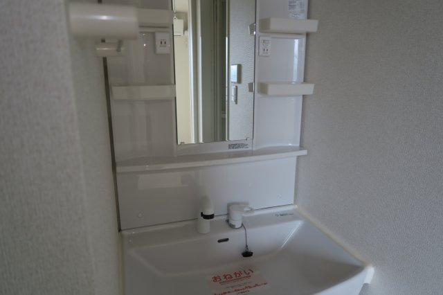ルミエールBの独立洗面台|※別室参考写真です。