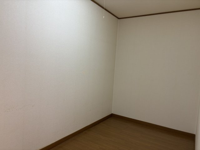 津幡町緑が丘　中古の収納