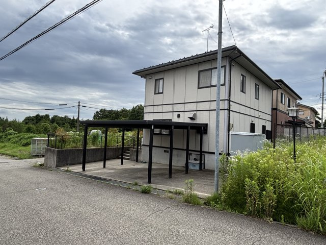 津幡町緑が丘　中古の外観