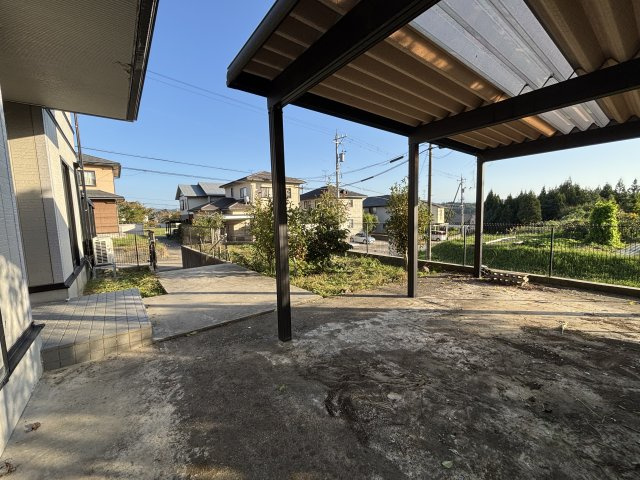 津幡町緑が丘　中古の外観