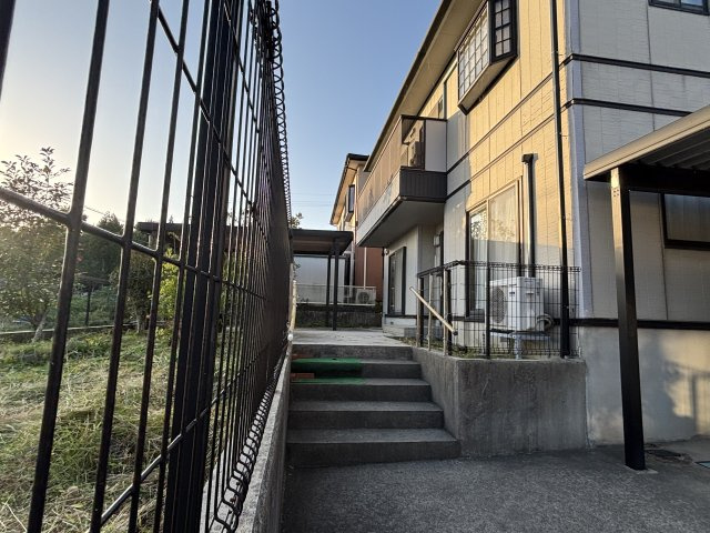 津幡町緑が丘　中古の外観