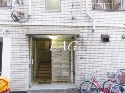 【エントランス】 | 吉川ビル | エントランスです。