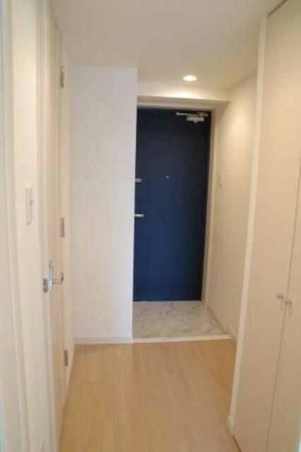 ヴェルト南千住の玄関