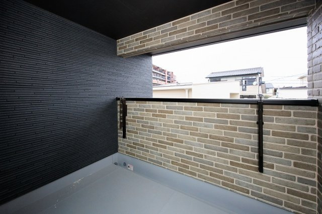 ＯＮＥＨＯＵＳＥ　春日市小倉６丁目のバルコニー