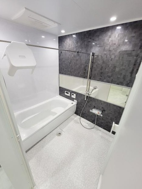 伏見区桃山南大島町の浴室