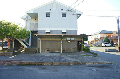 【エントランス】 | グリーンタウン津留崎