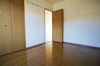 【洋室】 | グリーンタウン津留崎 | ※掲載写真は同物件別号室の参考写真です。実際のお部屋とは間取り・設備・内装等が異なる場合があり、現況を優先とします。