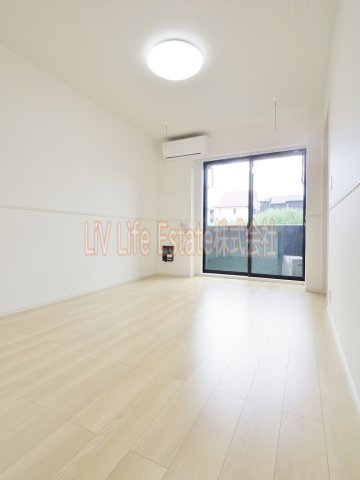 ピースフルⅢの居間・リビング|同仕様写真