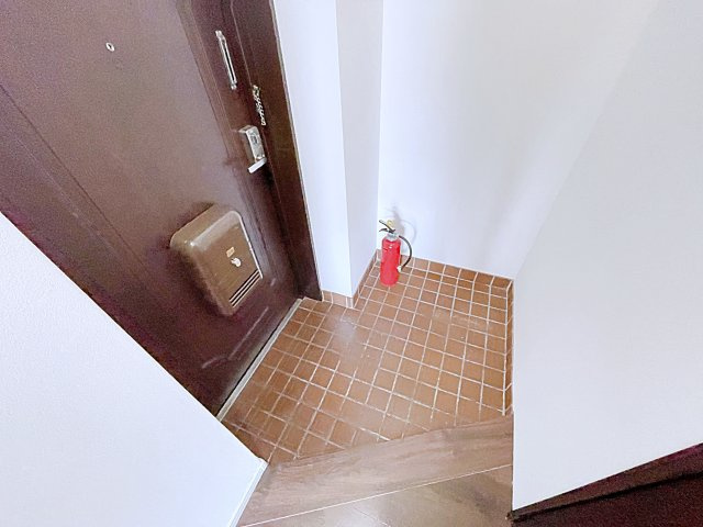 【玄関】 | LA096【名古屋市賃貸・リノベーション】