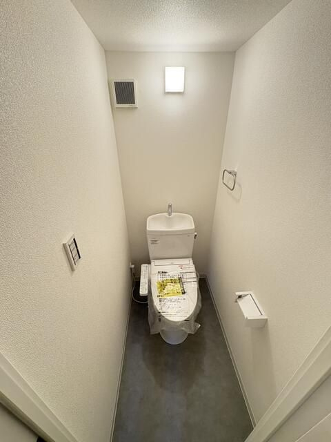 グランコールス東北沢のトイレ