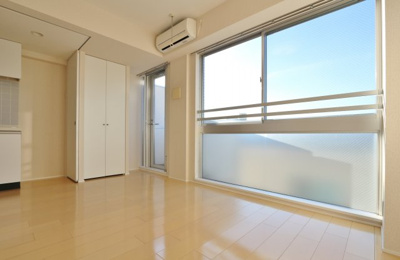 【居間・リビング】 | サムティレジデンス浦安 | 参考写真（同物件別部屋）