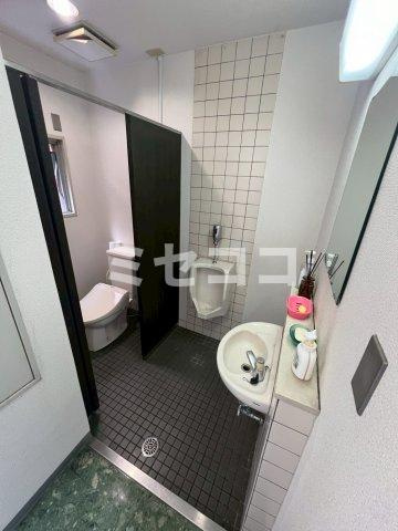 本町橋ビルのトイレ