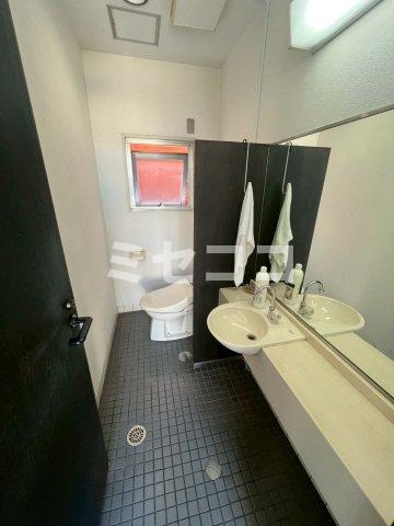 本町橋ビルのトイレ