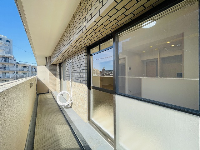 【バルコニー】 | ヴォルフスガルテン二日市