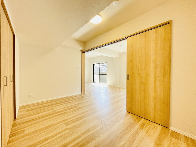 【洋室】 | ヴォルフスガルテン二日市