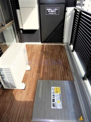 【バルコニー】 | プレサンス心斎橋ニスト