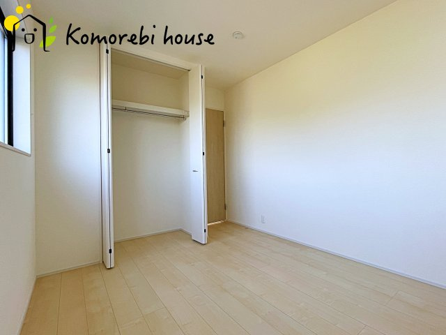 蓮田市見沼町　新築一戸建て　01の収納|26.1.15　撮影済み