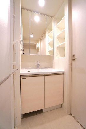 【独立洗面台】