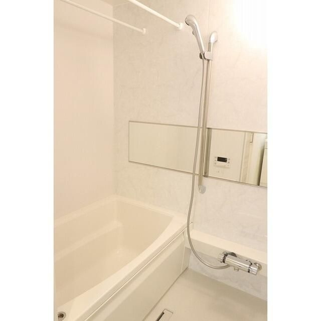 Ｑｕａｌｉｓｔａ上北沢の浴室