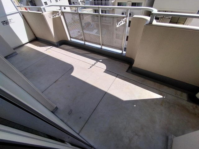 神戸市兵庫区西出町１丁目の賃貸マンションのバルコニー|バルコニー