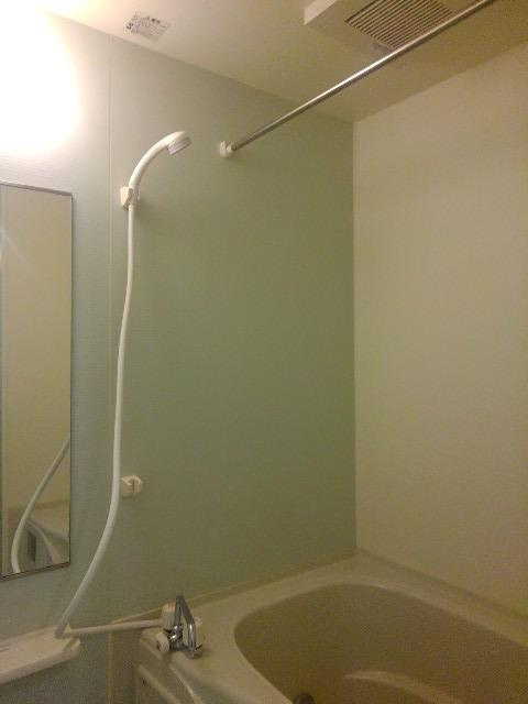 ＣＡＲＯＬ　Ⅰの浴室|バス