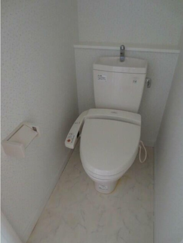 シティコート南台のトイレ