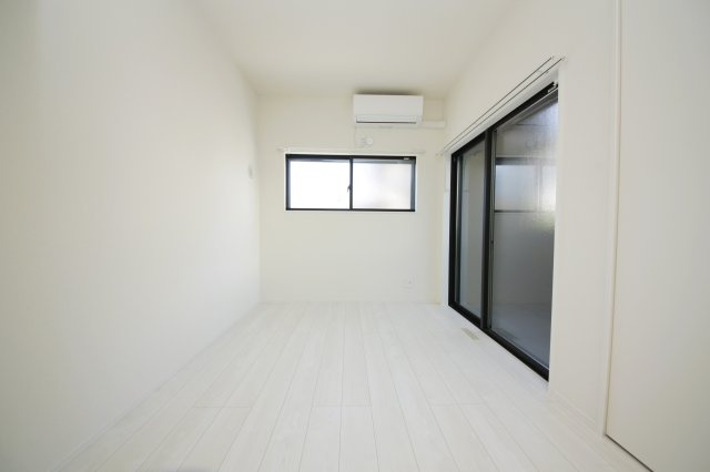 ル・シェール南名古屋の洋室