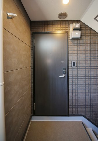 ル・シェール南名古屋の玄関