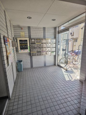 【ロビー】 | コーポはにわ池田