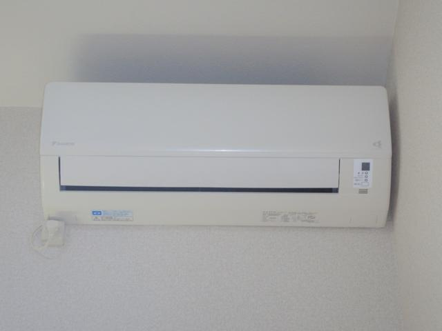 エアコン一基付