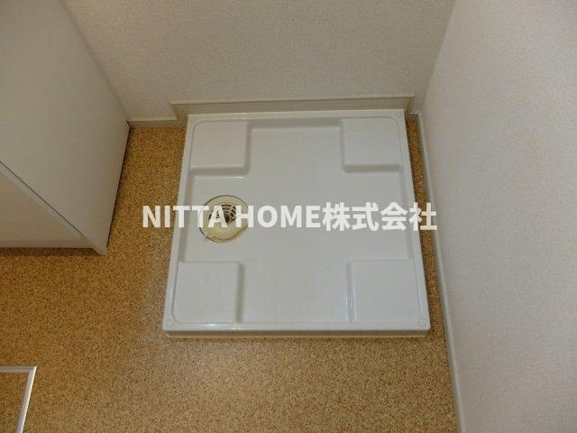 ルミエール正明寺Ⅱの内装|便利な室内洗濯機置場があります＊