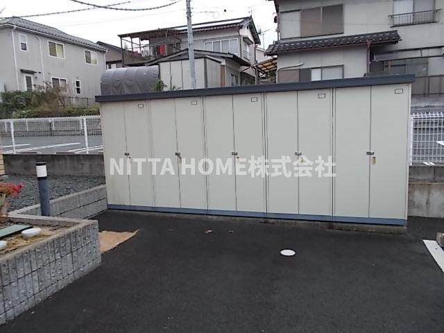 ルミエール正明寺Ⅱのその他共用部分|専用のゴミ捨て場があります＊