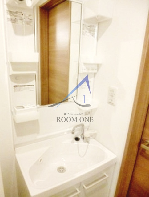 ルクール氷川台の洗面所|洗面台です。