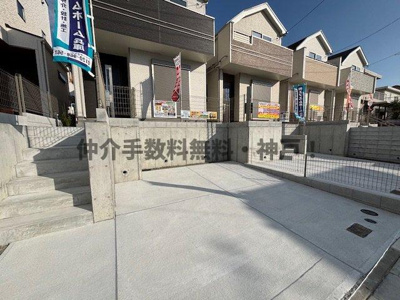 【駐車場】 | 神戸市垂水区桃山台3丁目　新築戸建1号棟　仲介手数料無料！ | 駐車場があります