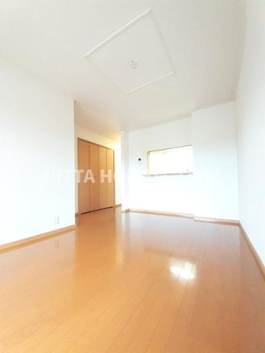 フローレンスの居間・リビング|リビングは１２.１帖です◎